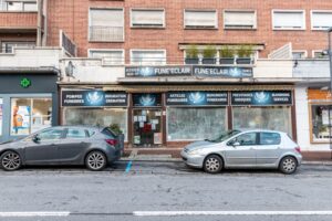 facade pompes funebres fune eclair